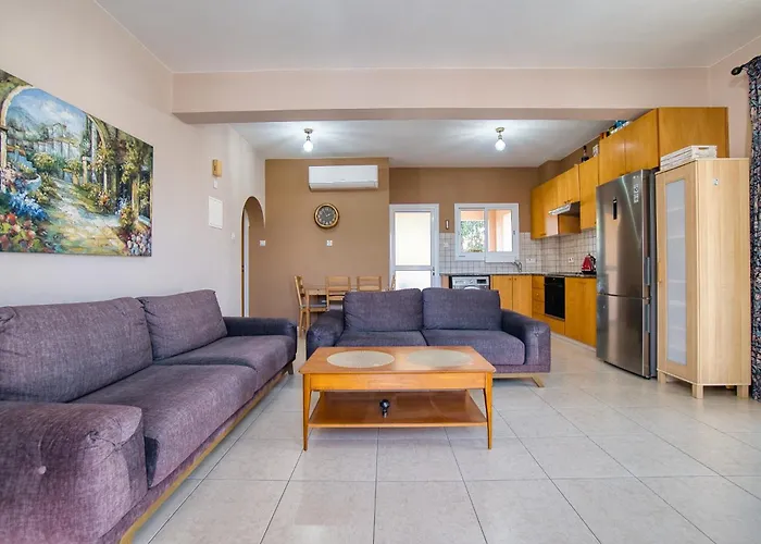 Гостевой дом Private Room In Shared Apartment *